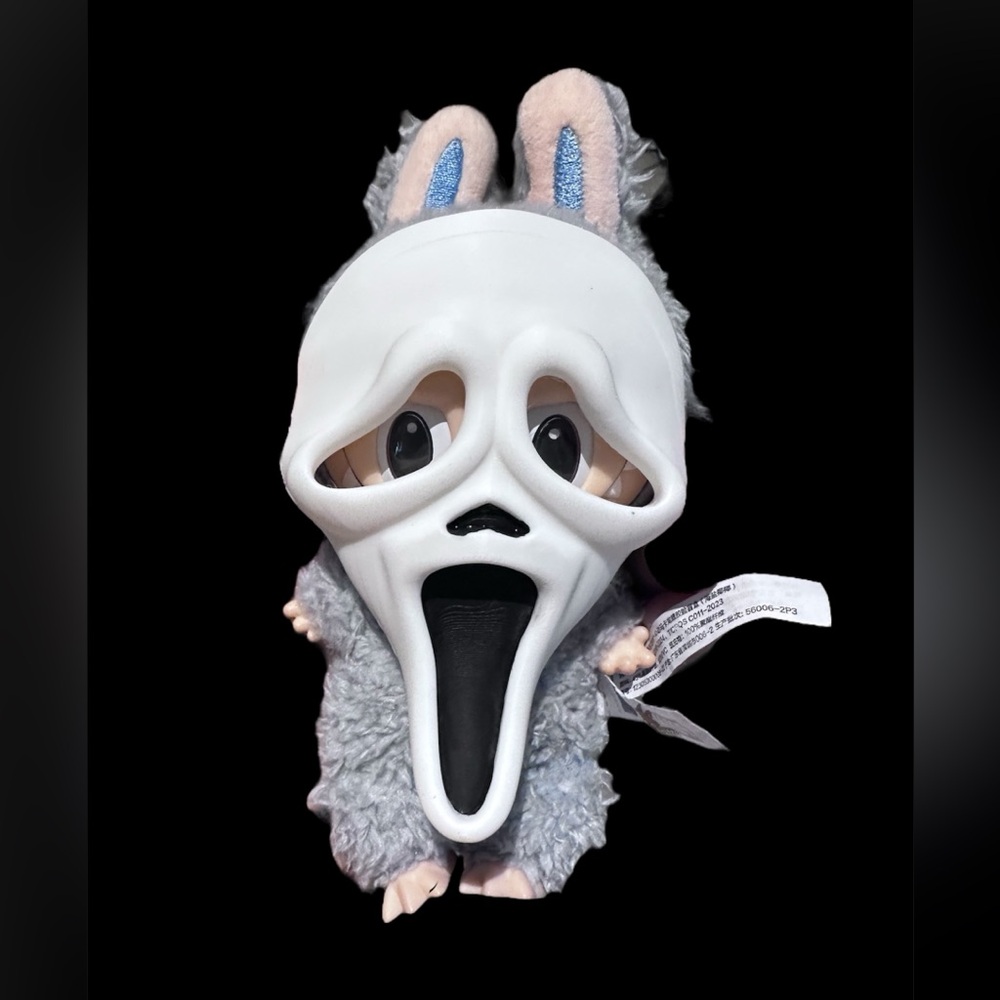 Scream mask 3D printed (doll not included )